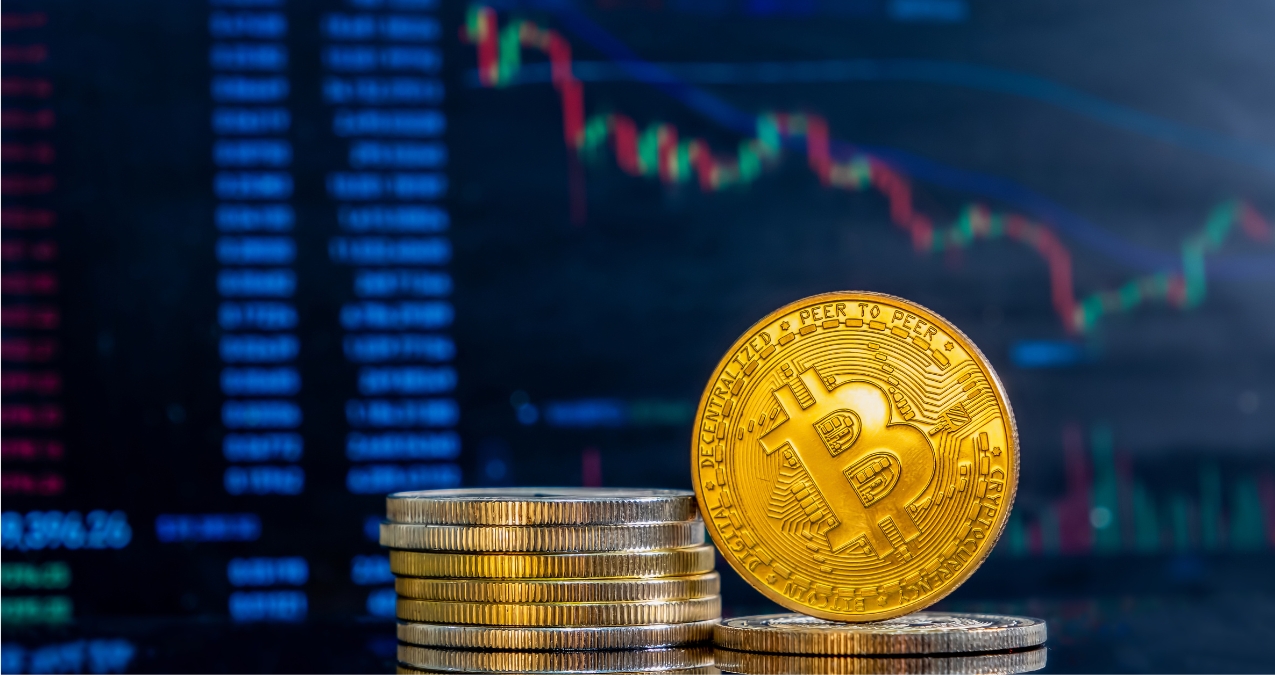 Crypto Weekly Roundup: Altcoin Surge and Regulatory Shifts
